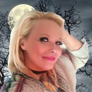 Meet your Posher, Sherry